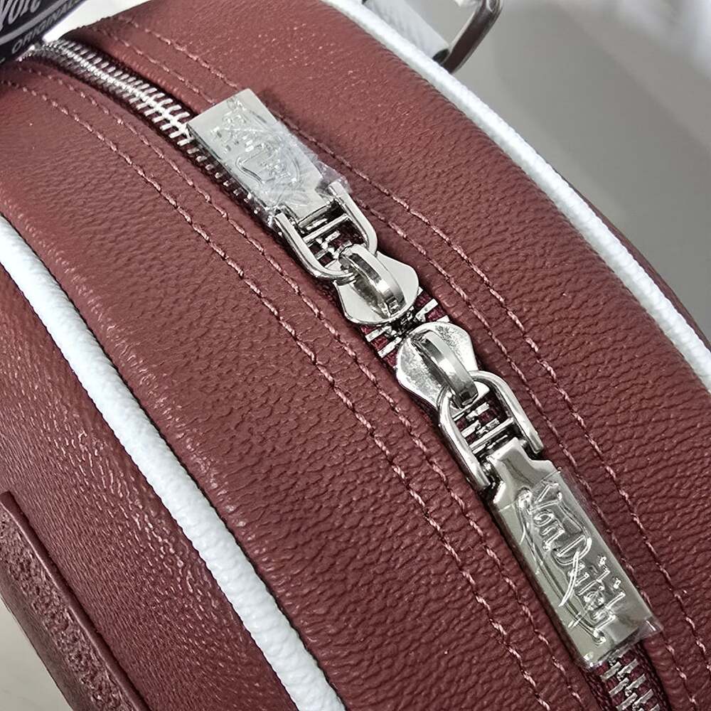 Von Dutch Brown & White Two-Tone Bowling Bag with Wings Design - Picture 3 of 10